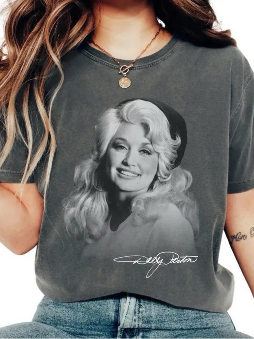 Graphic Women's Tee in Charcoal with Signature Portrait